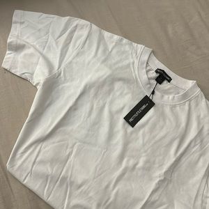 PRETTYLITTLETHING white tee
